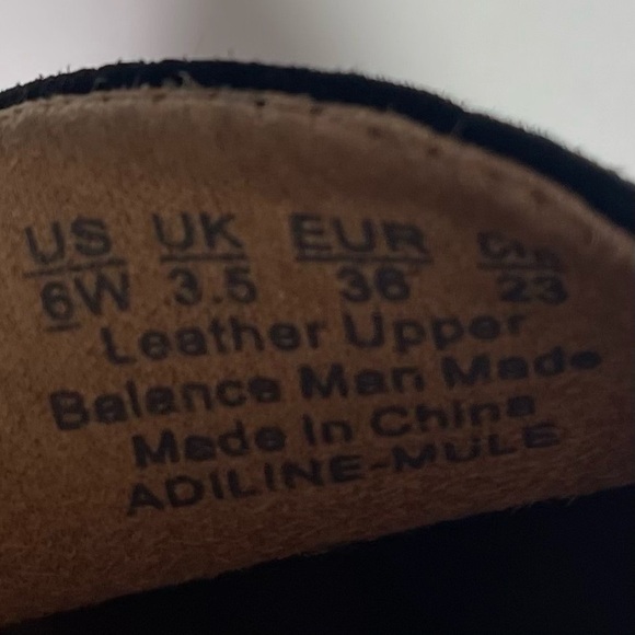 Naturalizer Adiline Mule Black Suede Slip On Size 6 Wide - Picture 2 of 6